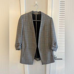 aritzia babaton blazer size 6